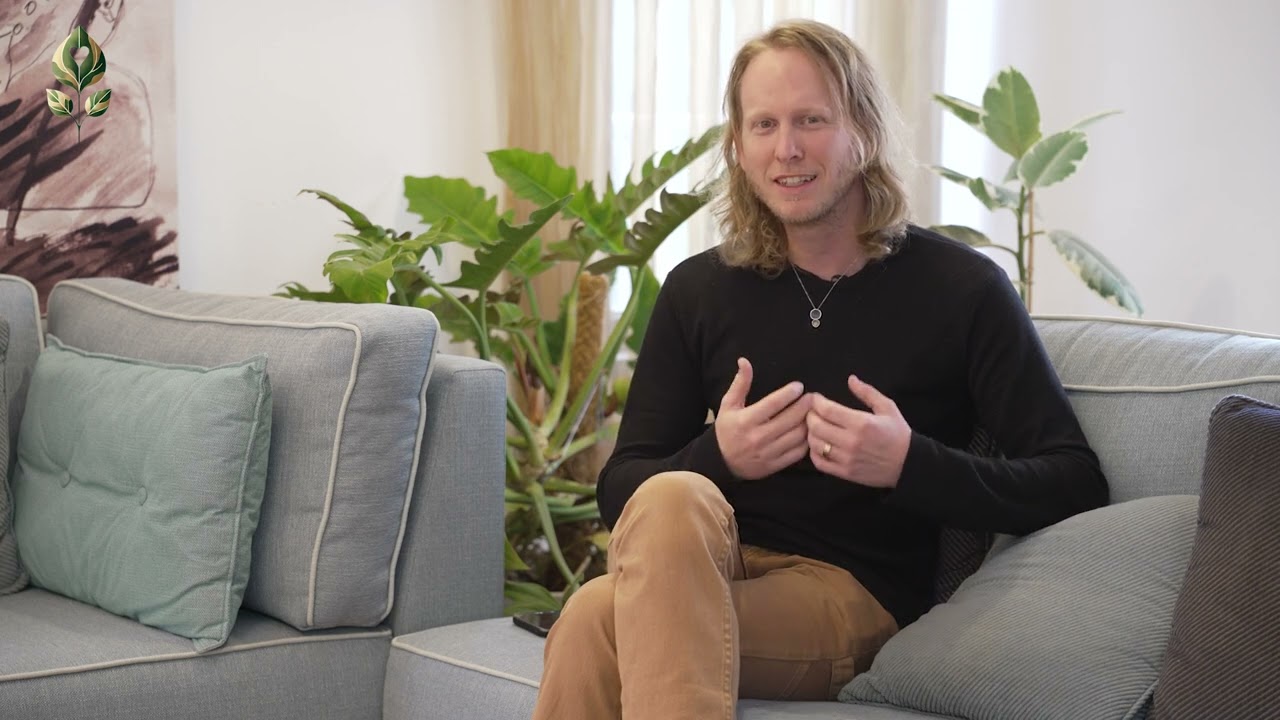 סרטון היכרות עם Youngivers