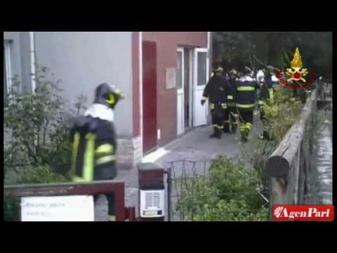 TERREMOTO: LE IMMAGINI DEI VIGILI DEL FUOCO NEL POLLINO