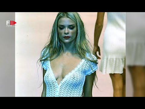 Vintage in Pills BLUMARINE Spring 1998 - Fashion Channel
