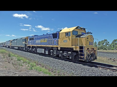 Locomotive Hauled Australian Trains on The Western Standard Gauge Victoria