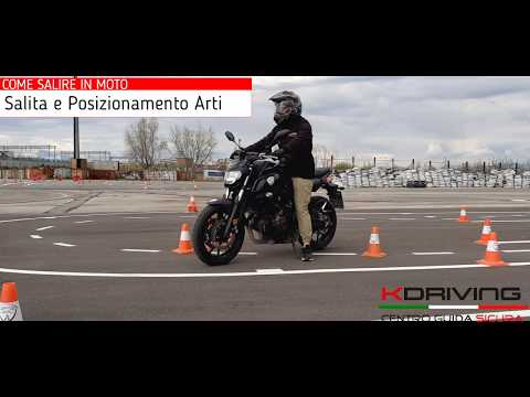 Corso di guida Moto Online | #1 Posizione di guida | Impara da zero.