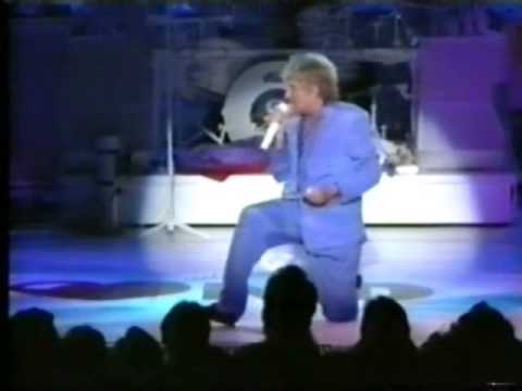 ROD STEWART - BROKEN ARROW -  LIVE -  VAGABOND HEART