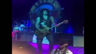 Download lagu Slash - November Rain Guitar Solo (Live) mp3