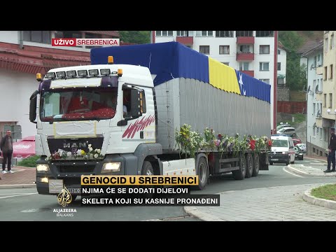 Srebreničani pred čaršijskom džamijom dočekali kamion s posmrtnim ostacima