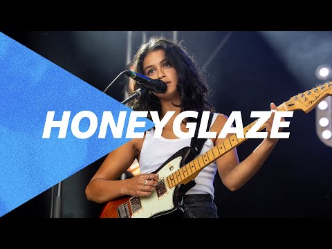 Honeyglaze - Childish Things (BBC Music Introducing at Reading and Leeds 2022)