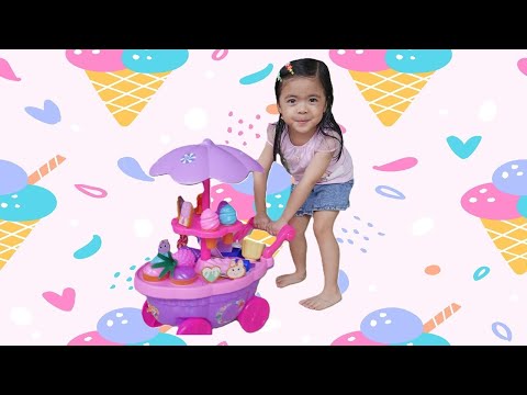 Lavinia Plays Ice Cream Shop