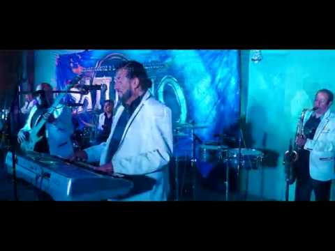 Saturno Tropical - No soy yo