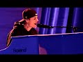 Download Lagu Justin Bieber - Peaches - with Daniel Caesar & Giveon  Grammys 2022 Mp3 Free