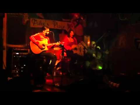 Yaniv Peleg - video a day #10 - Bizarre Love Triangle by Fr