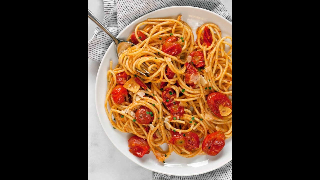 Pasta con tomate cherry y mozzarella 🍝 #pasta #pastarecipe