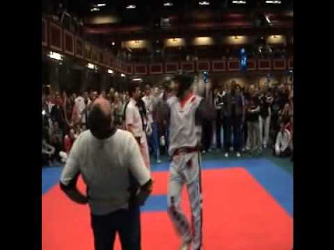 Raymond Daniels vs Mike Pombiero irish Open 2013