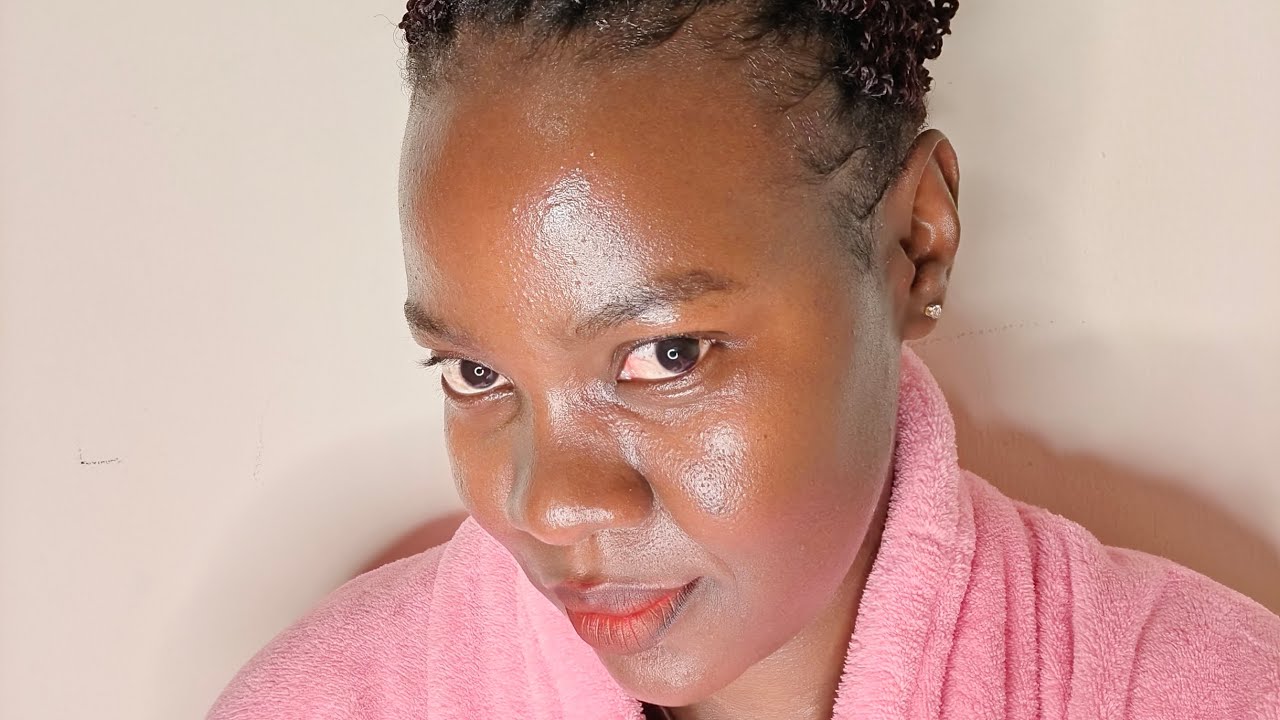 Nga Wakamala okusika embolo mu mana bwoti toyambala..... 