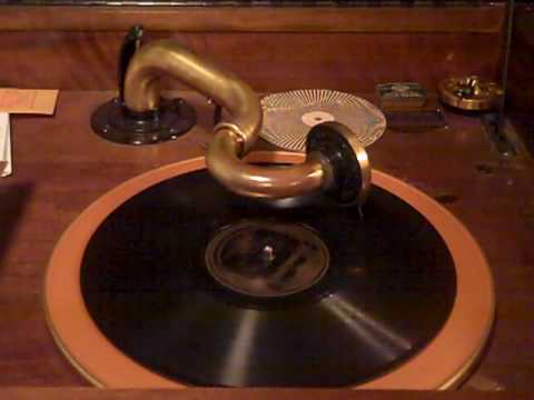 CARL FENTON'S ORCHESTRA - ROSE MARIE - ROARING 20'S.MP4