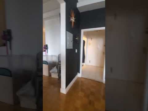 220 East 25th St