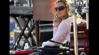 Jennifer Nettles Band - Do You Hear What I Hear