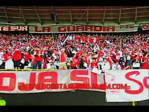 "Somos de la gloriosa banda de santafe" Barra: La Guardia Albi Roja Sur • Club: Independiente Santa Fe