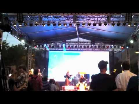 Cajon Solo with Red Hot Chilli Pipers