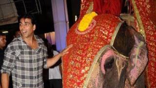 Red carpet premiere of Akshay Kumar – Sonam Kapoor’s Thank You