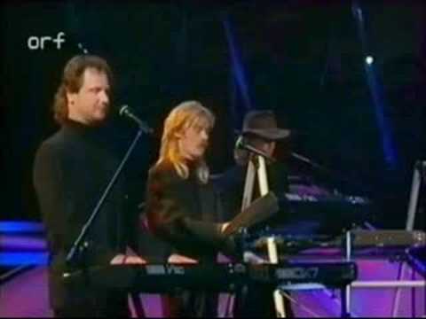 Systems In Blue & Thomas Forstner in Eurovision 1989 (Austria)