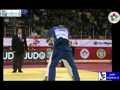 Tsagaanbaatar Khashbaatar (MGL) - Armen Nazaryan (ARM) [-66kg]