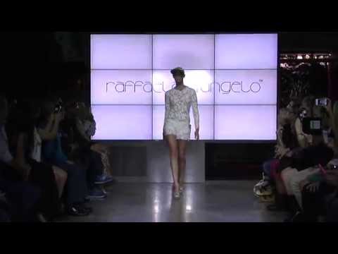 SFILATA Raffaela D'Angelo - Beachwear 2015