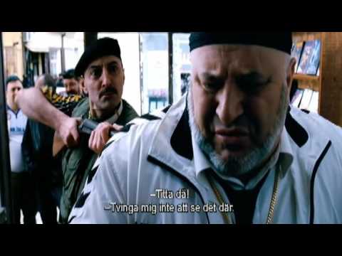 Film Parada  Smijesni Momenat :"Peder nam samo fali"