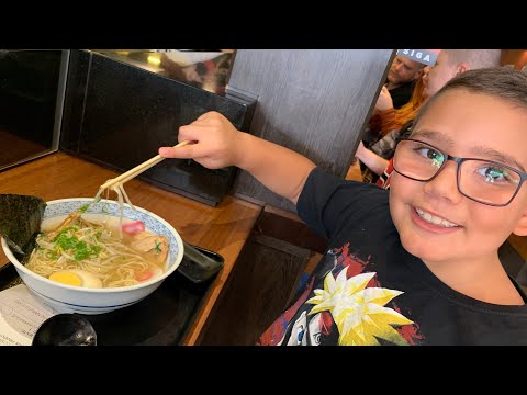 Conheci o Momo Lamen na Liberdade em São Paulo | Comi lamen pela primeira vez na minha vida