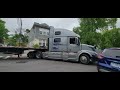 18 Wheeler Semi Truck STUCK In New York City On Side Streets And Can T Escape