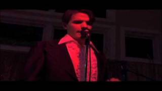 LuxDeluxe- Crazy Like A Fox (LIVE)