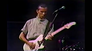 DEVO - Explosions LIVE 10/30/82 (Remastered) [CC]