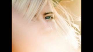 Amber Arcades: "Fading lines"