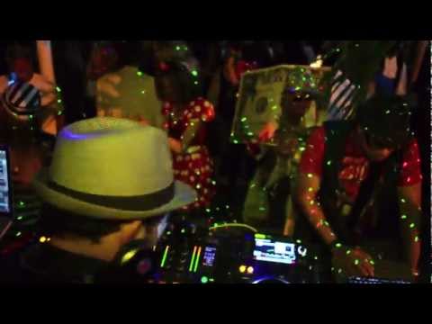 Halloween 2012 @ Segafredo Lincoln Road - Miami Beach www.Radi4by4.com