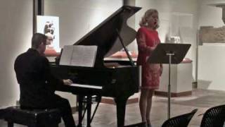 The Dallas Opera presents Laura Anne Ayers