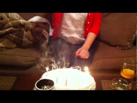 Olia's BDay Cake 2011!.MOV