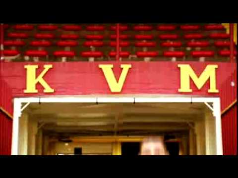 KV Mechelen-spelers zingen voor Customs! (Peter Live)