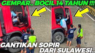Download lagu BELUM CUKUP USIA.. !!! Seorang Pemuda Gantikan Sopir Truk SULAWESI Melintasi Tekongan Sitinjau Lauik mp3