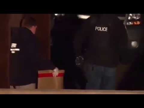 December-21-2018 FBI leaving home of Kelsey Berreth with Large pieces of Evidence