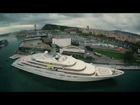 Video thumbnail for 164m superyacht Eclipse entering OneOcean Port Vell