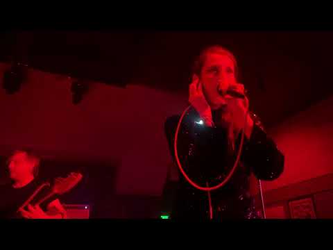 Tamaryn - "Love Fade" (live @ Kilowatt Bar, San Francisco, 9/14/2024)