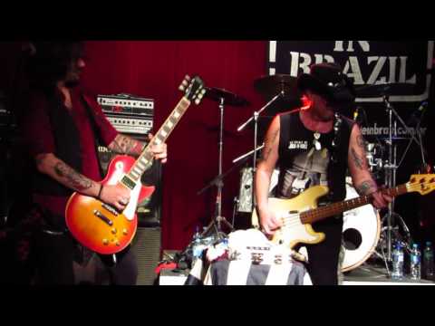 MADE IN BRAZIL  - Uma Banda Made in Brazil