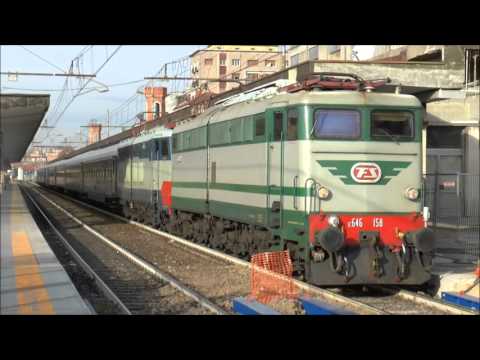 2015-11-29 E 646 158 + E 656 001 con il Treno per i mercatini di Natale a Trento