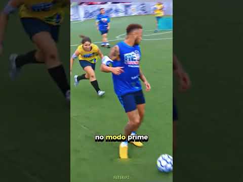 QUANDO NEYMAR JOGOU CONTRA MULHERES 😳😂