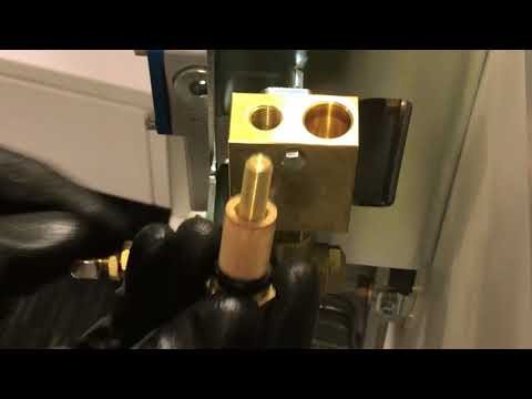 Schaller Visatron Oil Mist Detector Exchange of Air Filter in Pressure Regulator