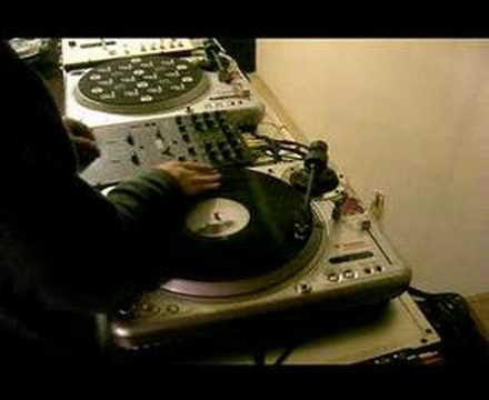 DJ KEN-ONE / Scratch Drumming & Freestyle Scratch