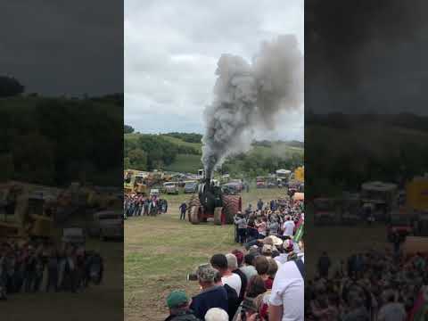 150 Case Road Locomotive recreates history pulling 4 engines up a 13% grade