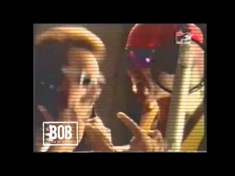 BOBtv: Hulk Hogan sings Leader of the Gang