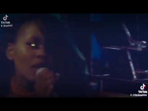 Todu'$ sgetit the queen 👑 about Thursday night