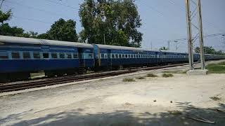 preview picture of video '(6 in 1) - Back 2 Back High speed trains rattles Dubaha'