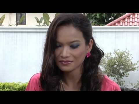 Hana Hani Coklat Strawberi Music Video