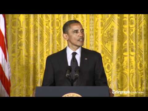 Barack Obama honours Bob Dylan at the White House